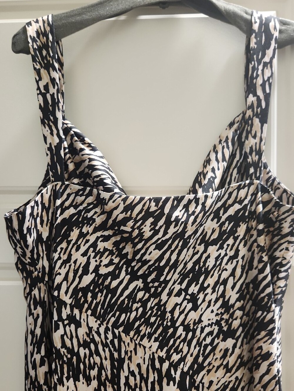 Donna Karan Black & Cream Abstract Print Slip Dress - Picture 4 of 4